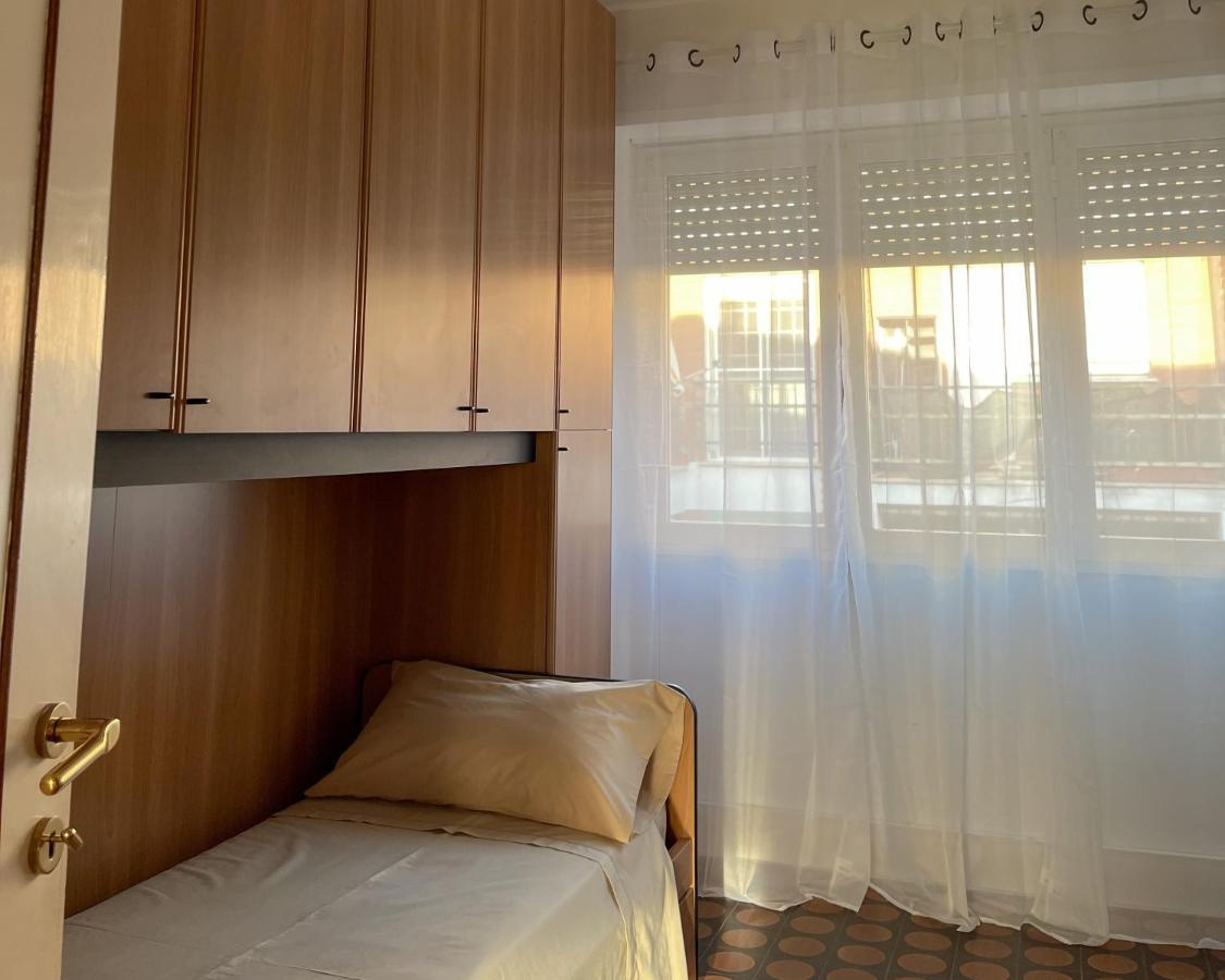 Kesya Seaview Apartment - Attico - 50Mt Dal Mare Anzio Dış mekan fotoğraf