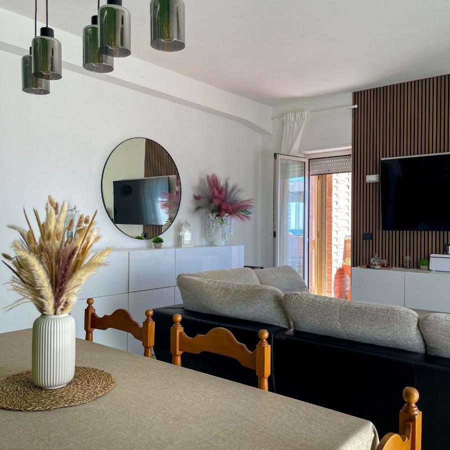 Kesya Seaview Apartment - Attico - 50Mt Dal Mare Anzio Dış mekan fotoğraf