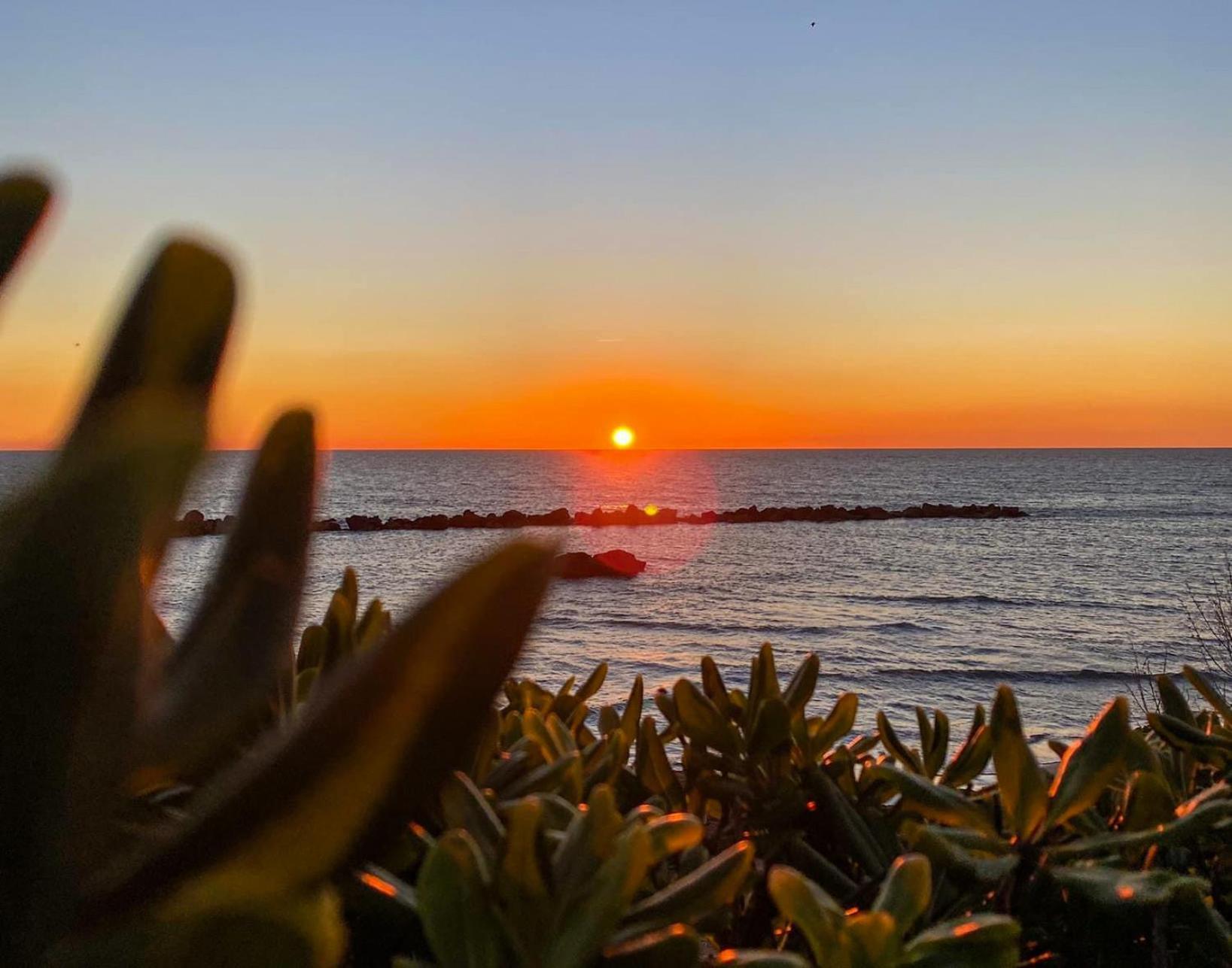 Kesya Seaview Apartment - Attico - 50Mt Dal Mare Anzio Dış mekan fotoğraf